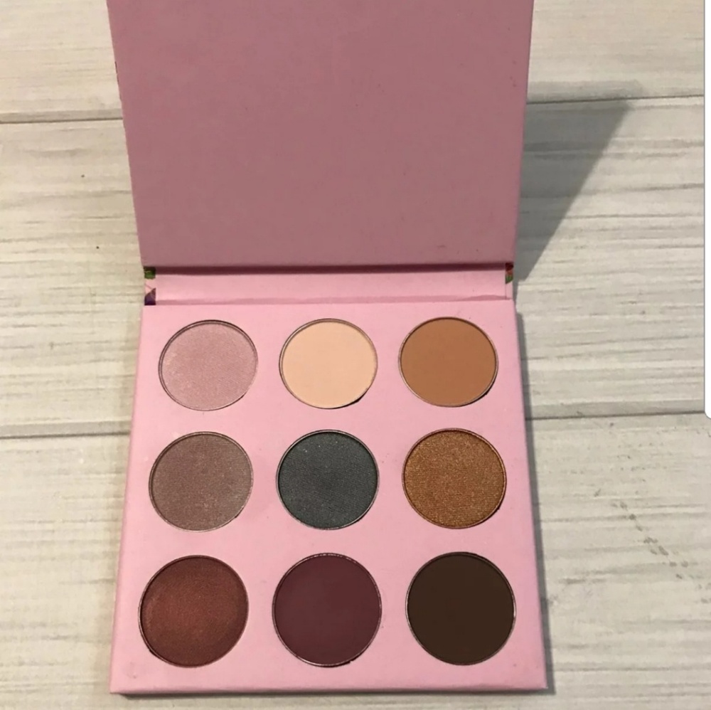 Winky Lux Kitten Palette